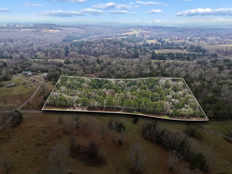 165 Holmes Gap Rd, Brush Creek, TN 38547