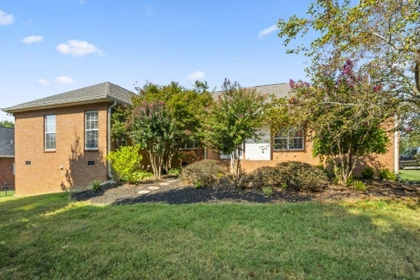 106 Bedrock Dr, White House, TN 37188