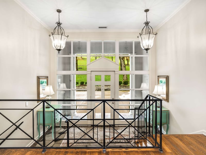 1066 Lynnwood Blvd, Nashville, TN 37215