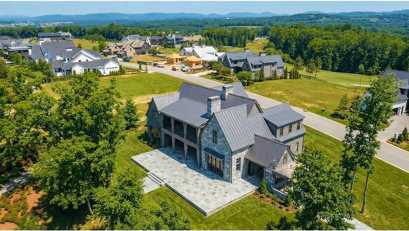 8025 Backwoods Dr, College Grove, TN 37046