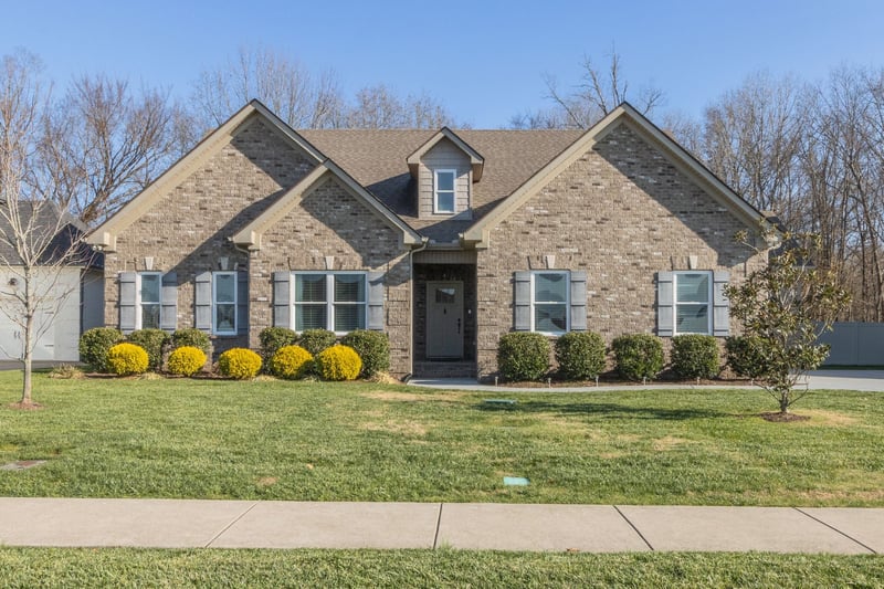 305 Mcclaran Pl, Murfreesboro, TN 37129