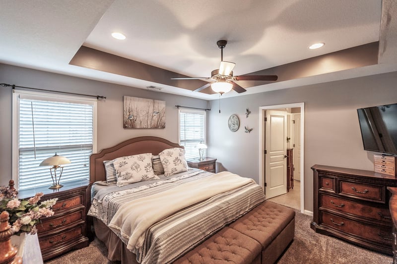 135 Irish Oaks Dr, Portland, TN 37148