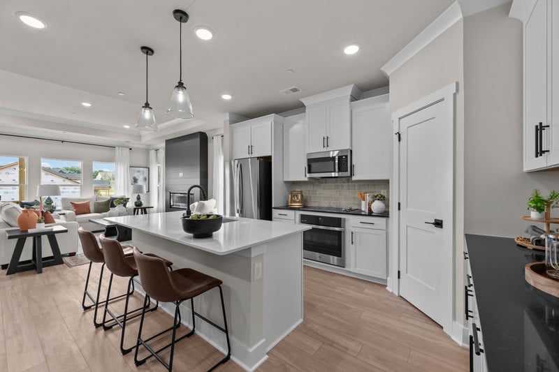 3151 Rolling Brook Dr, Columbia, TN 38401