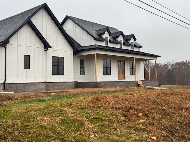 2622 Deer Creek Ln, White House, TN 37188