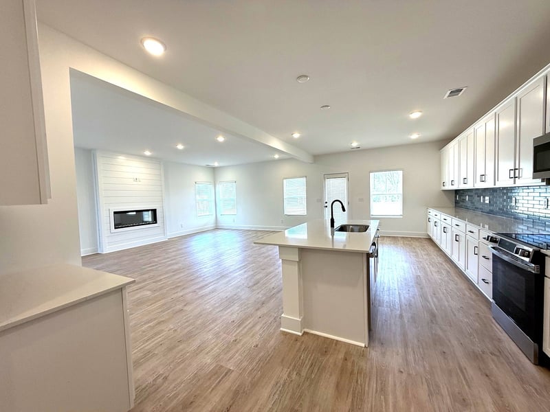 934 Watercourse Ct, Nashville, TN 37214