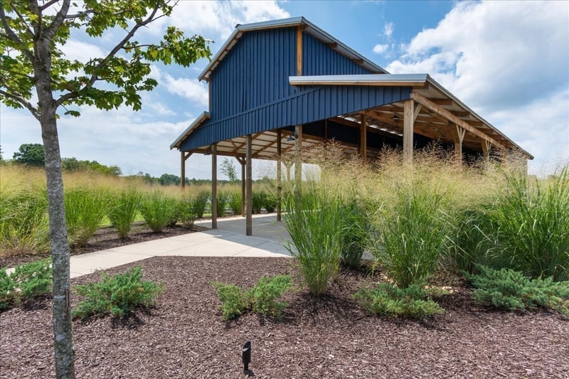 892 Joe Miller Dr, Hendersonville, TN 37075