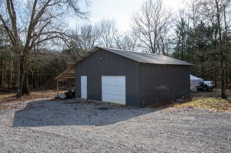 2450 Highway 231 , Castalian Springs, TN 37031