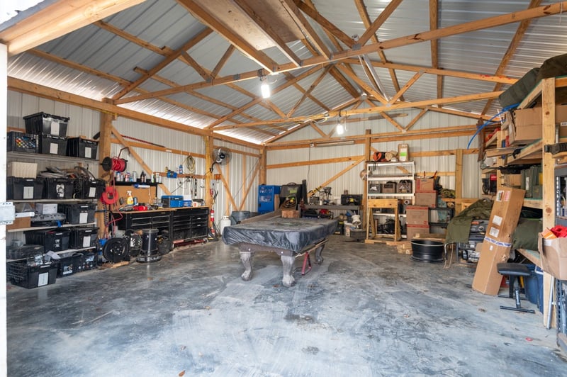 2450 Highway 231 , Castalian Springs, TN 37031