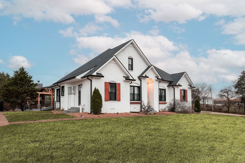 95 Old 25 Loop, Castalian Springs, TN 37031