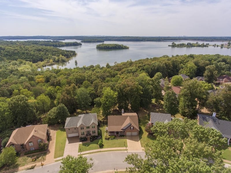 5112 Bay Overlook Dr, Hermitage, TN 37076