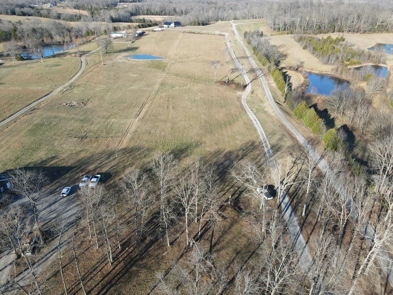 374 Buck Graves Rd, Westmoreland, TN 37186