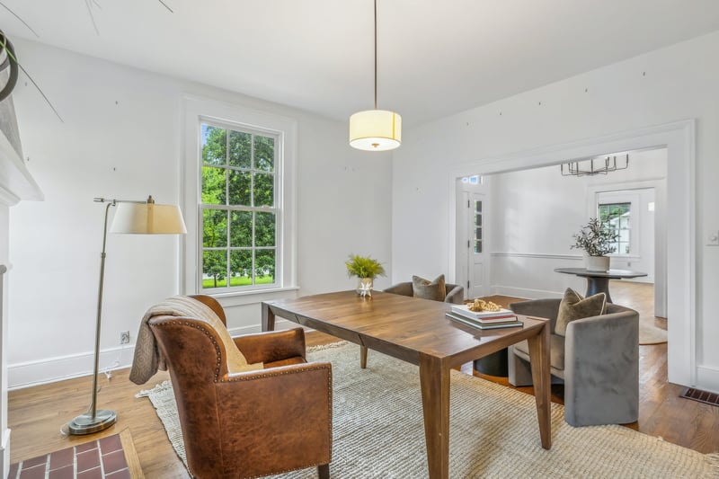 2126 Sharondale Dr, Nashville, TN 37215