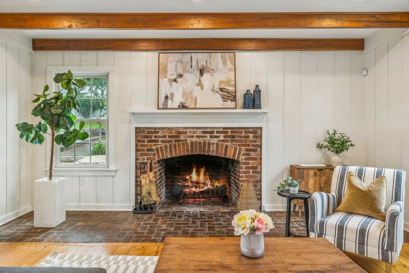 2126 Sharondale Dr, Nashville, TN 37215