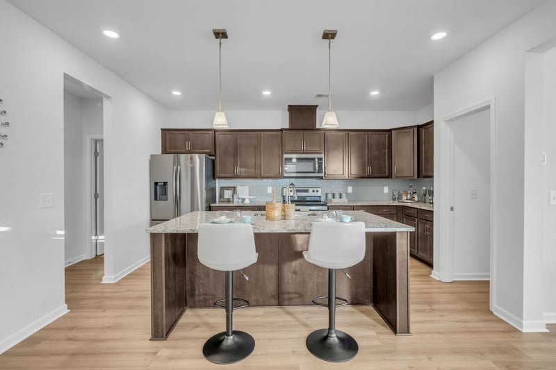 6737 Walsham Dr, Smyrna, TN 37167