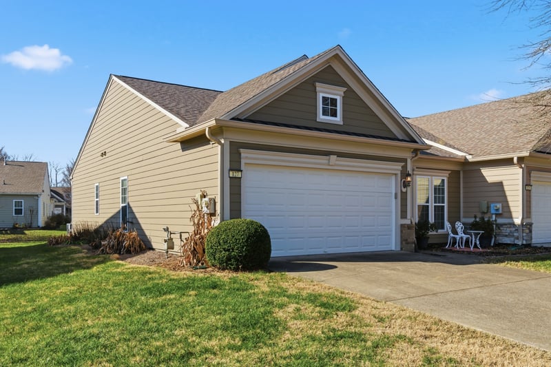 127 Old Towne Dr, Mount Juliet, TN 37122