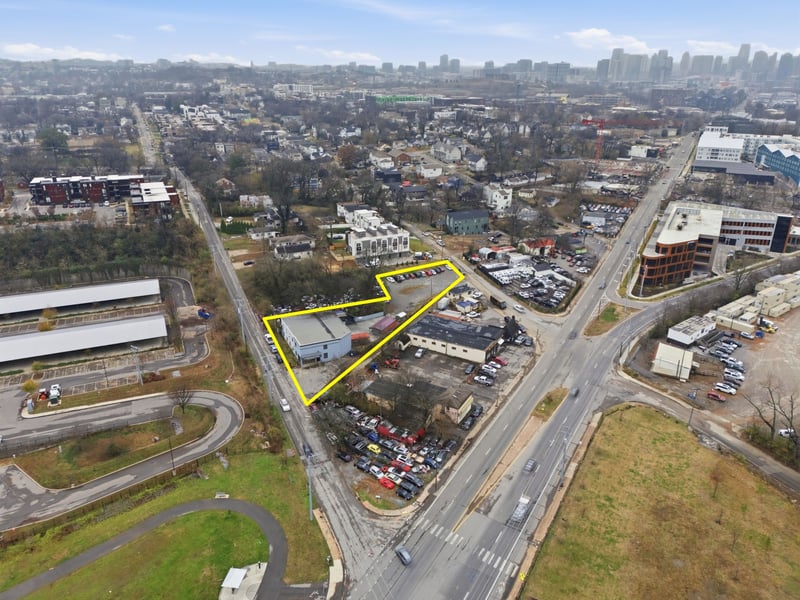 404 Wingrove St, Nashville, TN 37203