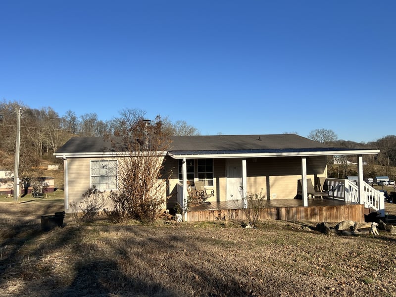1850 Theta Pike, Columbia, TN 38401