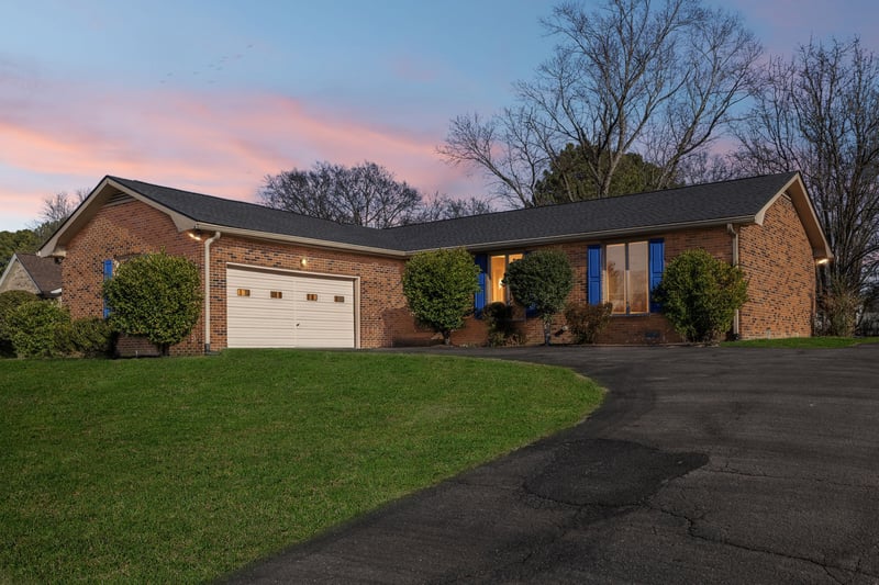 1896 Saundersville Ferry Rd, Mount Juliet, TN 37122