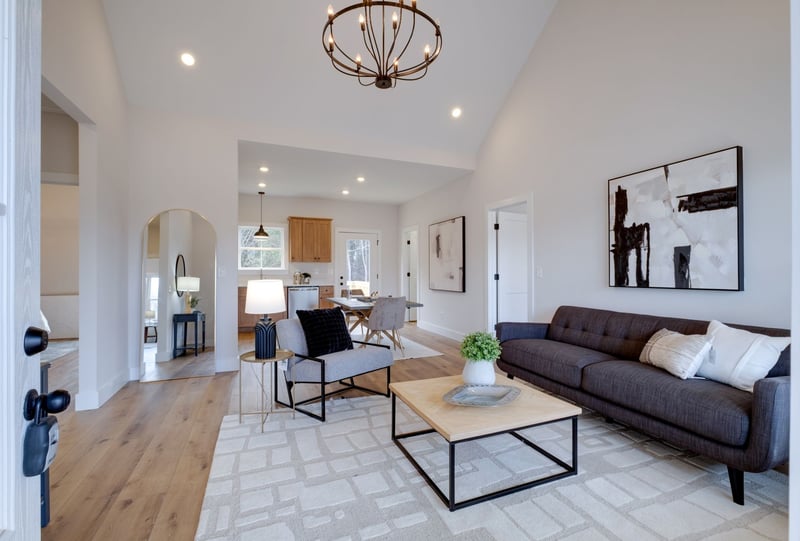 1280 Old County House Rd, Charlotte, TN 37036