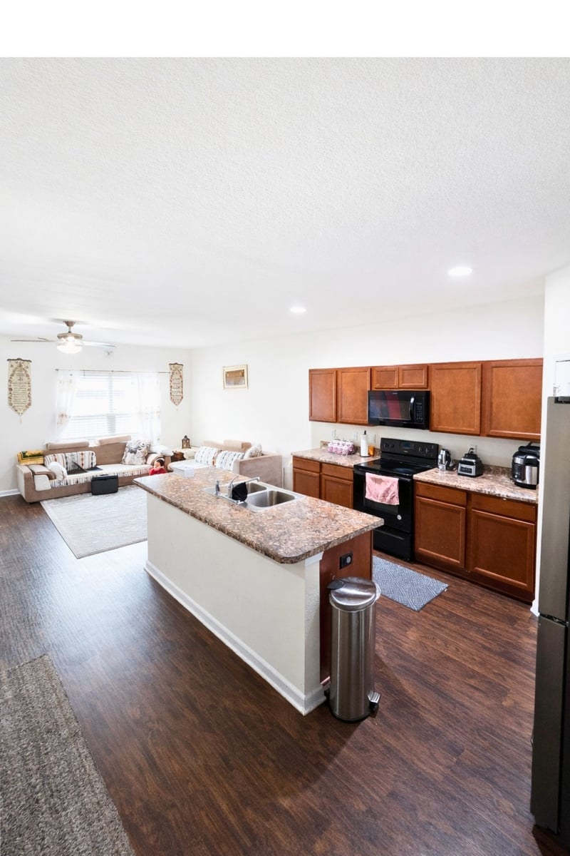 316 David Bolin Dr, La Vergne, TN 37086