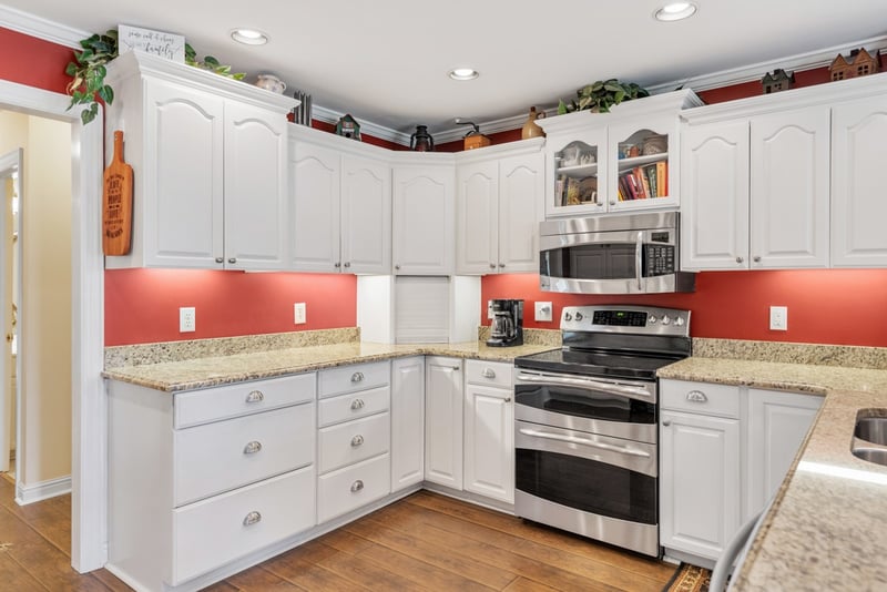 322 Creekwood Ct, Gallatin, TN 37066