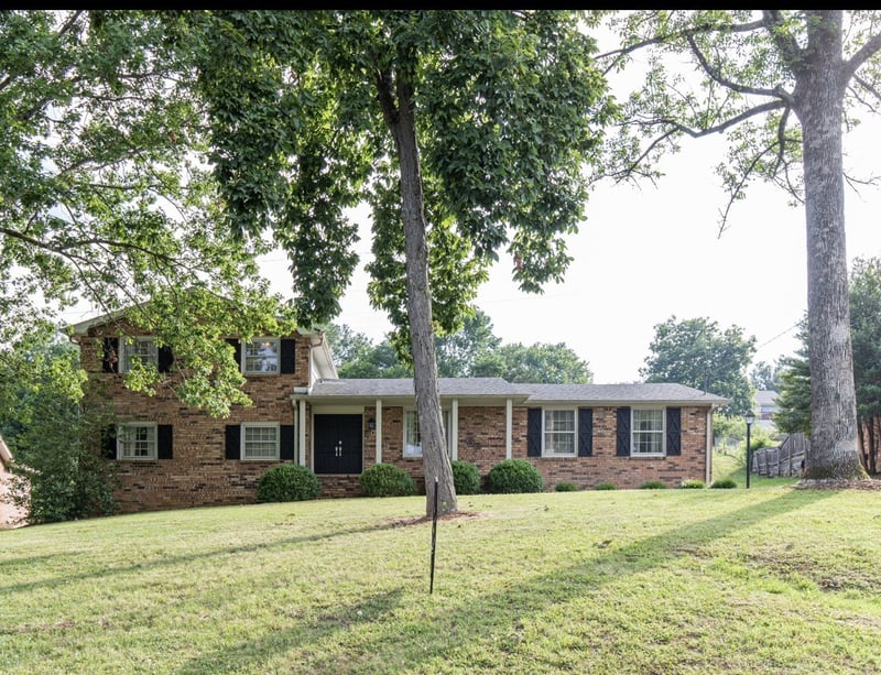2935 Walnut Crest Dr, Antioch, TN 37013