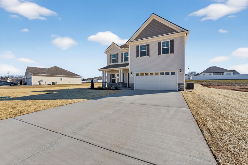 1119 Bluecreek Cir, Murfreesboro, TN 37129