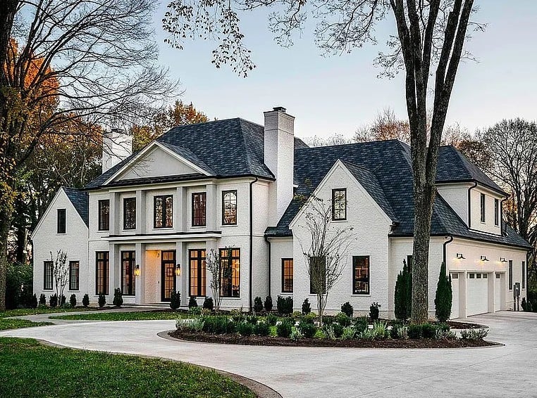 1617 Graybar Ln, Nashville, TN 37215