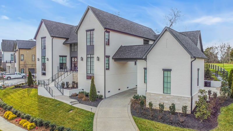 7060 Lanceleaf Dr, College Grove, TN 37046