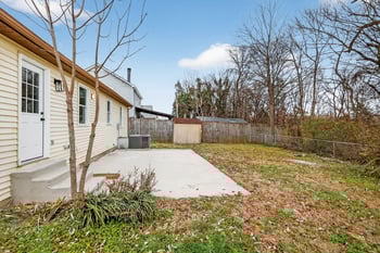 1233 Jacksons Hill Rd, Hermitage, TN 37076