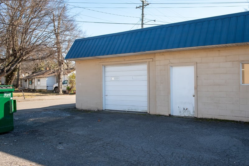 141 E Eastland St, Gallatin, TN 37066