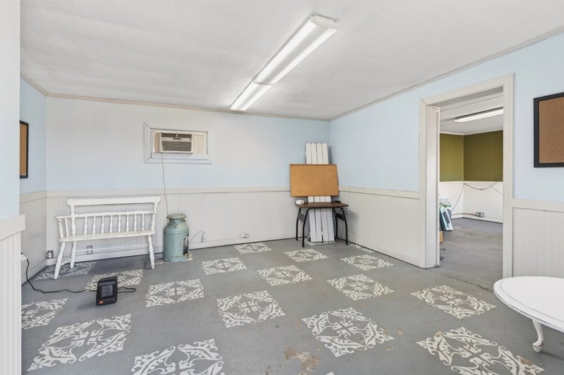 141 E Eastland St, Gallatin, TN 37066