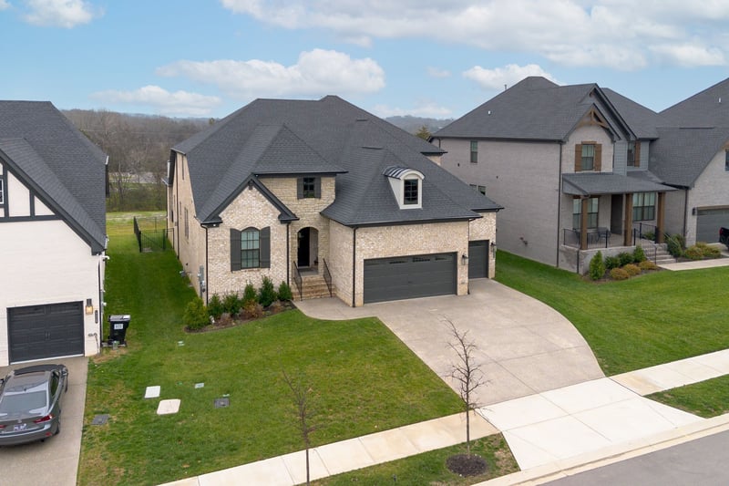 5432 Ayana Dr, Arrington, TN 37014