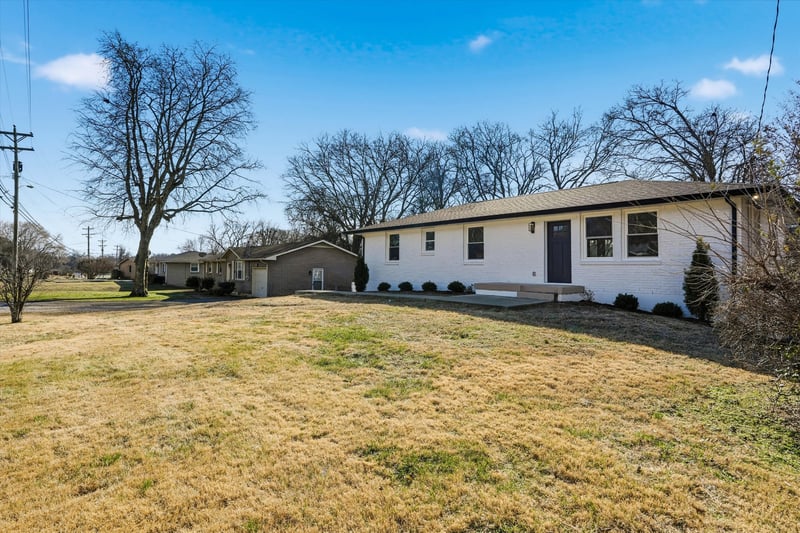 222 Jacksonian Dr, Hermitage, TN 37076