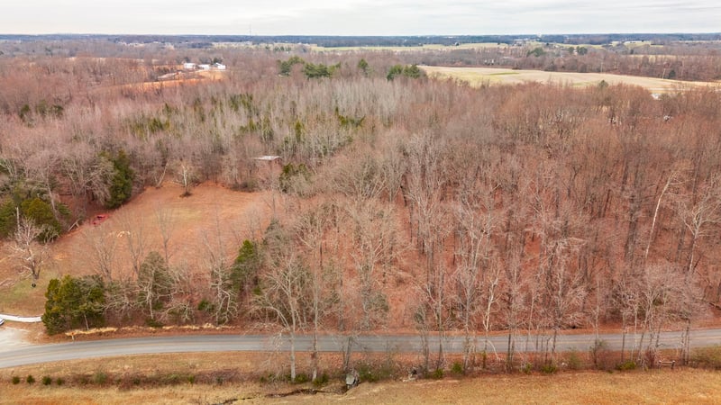 512 N Happy Hollow Rd, Portland, TN 37148