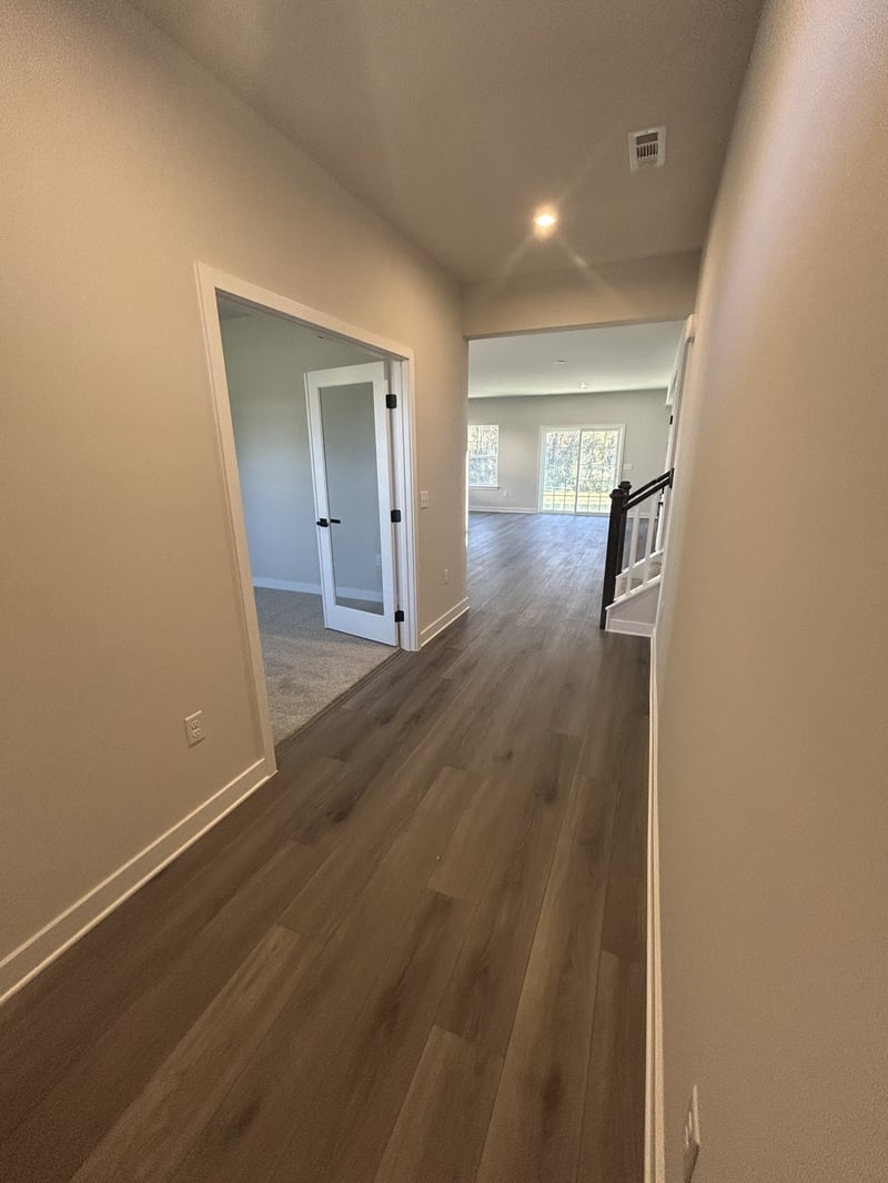 1920 Oak Dr, Murfreesboro, TN 37128