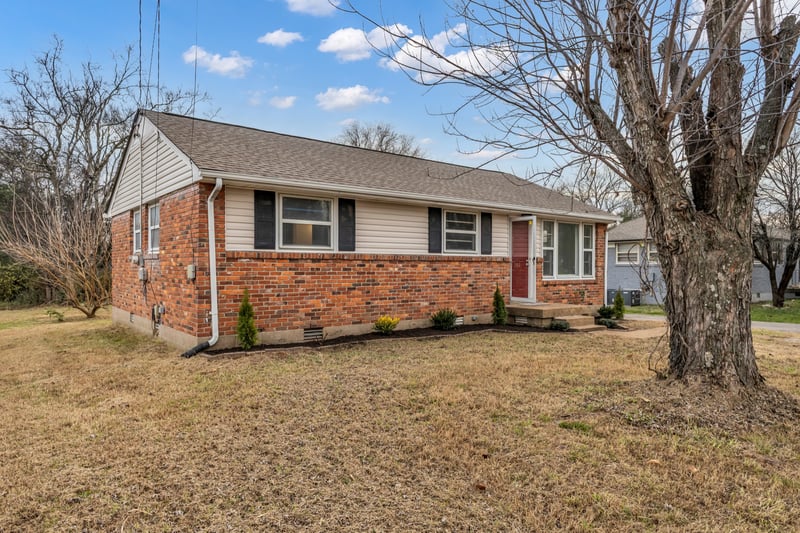 365 Leo Ln, Nashville, TN 37211