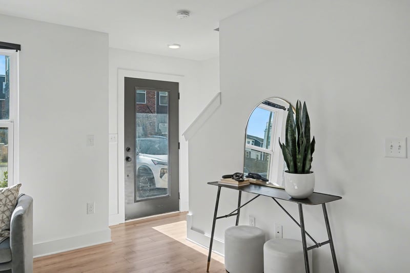 102 Duke St #7, Nashville, TN 37207