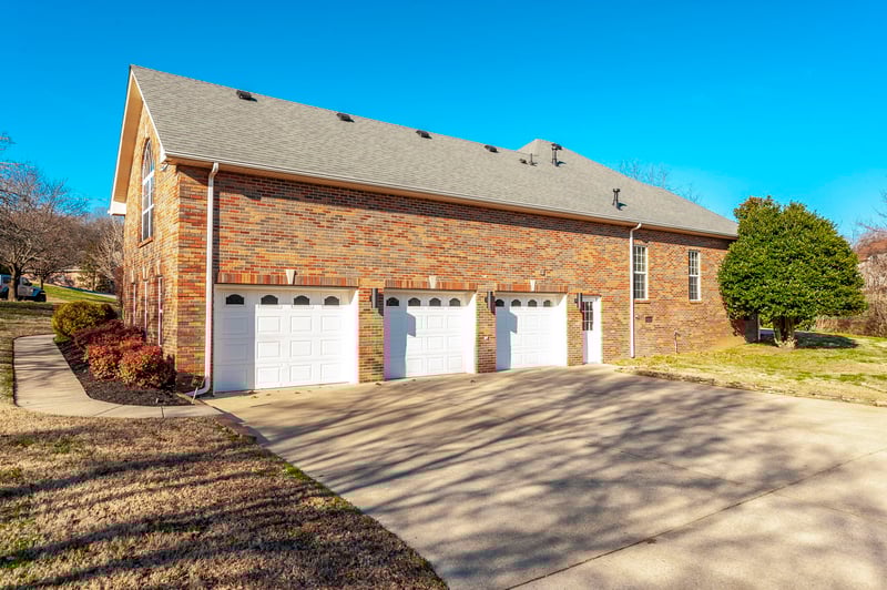 1006 Stafford Ct, Hendersonville, TN 37075