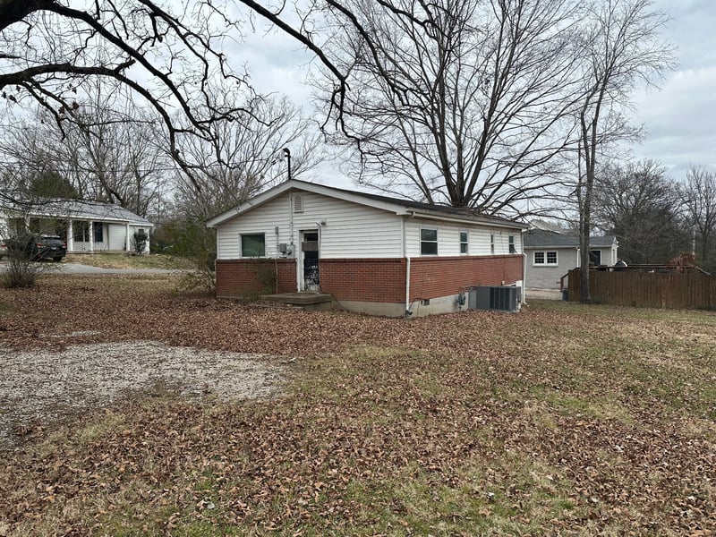 394 Moores Cir, Kingston Springs, TN 37082