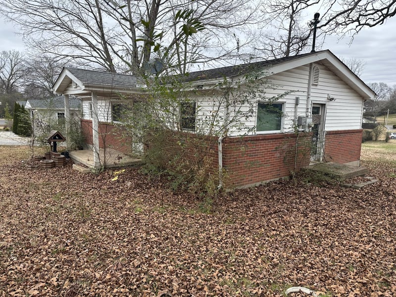 394 Moores Cir, Kingston Springs, TN 37082