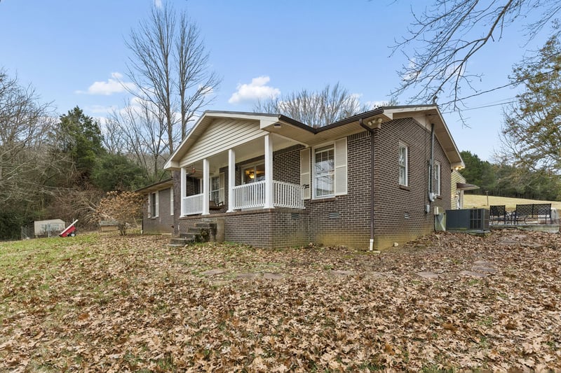 1266 Bridge Rd, Auburntown, TN 37016