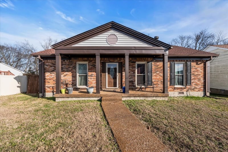 1317 Pilgrim Dr, Madison, TN 37115