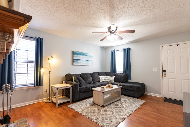 100 Deerpoint Ln, Hendersonville, TN 37075