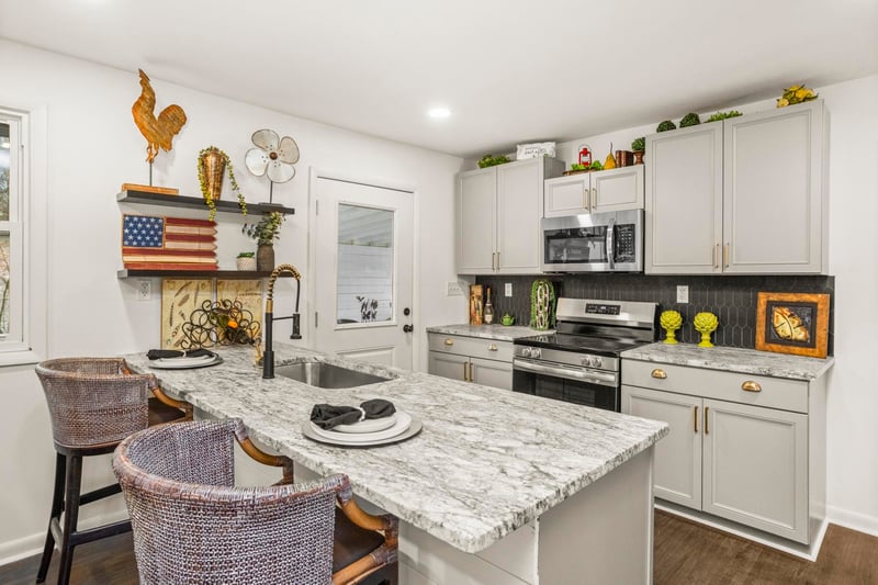 306 Kemper Dr, Madison, TN 37115