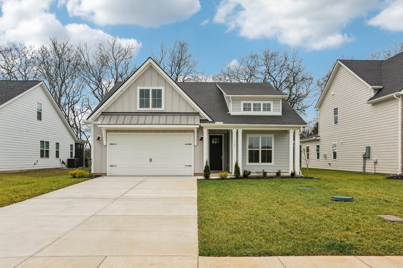 7727 Danswerk Dr, Murfreesboro, TN 37129