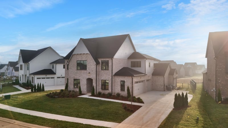 7509 Sutcliff Dr, College Grove, TN 37046