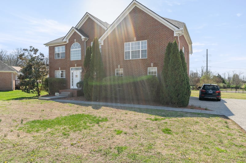 115 Myrtlewood Ln, Hendersonville, TN 37075