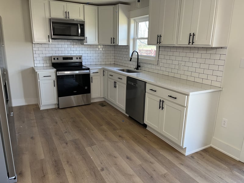 1047 New Deal Potts Rd, Cottontown, TN 37048