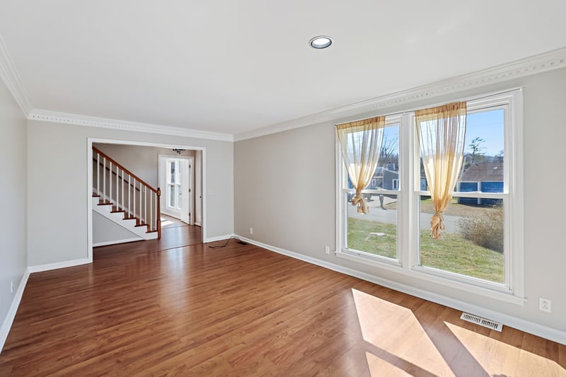 6917 Stone Creek Rd, Nashville, TN 37221